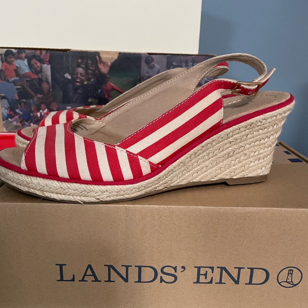 Pretty wedges! Stripe pattern - Picture 2 of 5